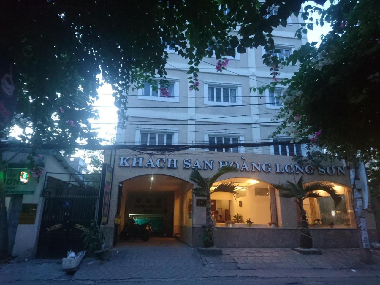 The Six Hotel-Hoang Long Son 3 Ho Chi Minh City Exterior photo