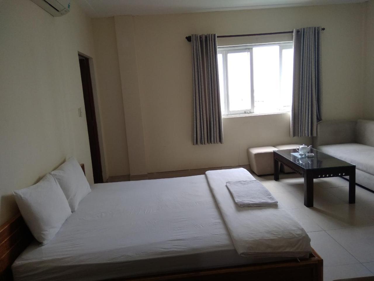 The Six Hotel-Hoang Long Son 3 Ho Chi Minh City Exterior photo